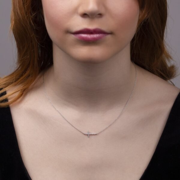 Collar Cruz Horizontal Plata Ley 925. - Imagen 2